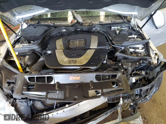 2009 Mercedes-Benz C 300 Sport with VIN WDDGF81X39R071490, listed as a Copart auction lot 61477135 with 138,068 mi miles and Salvage title. Bid and sale history available at DreamBid. Image 11.
