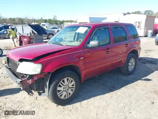 2006 Mercury Mariner Convenience with VIN 4M2YU56Z86KJ00414, listed as a IAAI auction lot 41251382 with 226,013 mi miles. Bid and sale history available at carsss.com. Image 18.