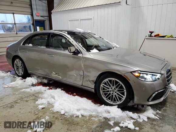 2023 Mercedes-Benz S-Class S 580 with VIN W1K6G7GB6PA178950, listed as a Copart auction lot 70613584 with 20,338 mi miles and Salvage Title. Bid and sale history available at carsss.com. Image 4.