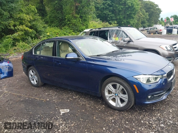 2018 BMW 3 Series 330i xDrive with VIN WBA8D9C52JA608243, listed as a IAAI auction lot 42630988 with 48,015 mi miles and . Bid and sale history available at DreamBid. Image 13.