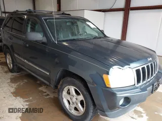 2007 Jeep Grand Cherokee Limited with VIN 1J8HR58227C590795, listed as a IAAI auction lot 42340607 with 112,925 mi miles and . Bid and sale history available at DreamBid. Image 1.