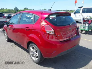 2017 Ford Fiesta SE z VIN 3FADP4EJ4HM168566, wystawiony jako IAAI lot #42223504 z przebiegiem 53 572 mil mil oraz . Historia ofert i sprzedaży dostępna na DreamBid. Obrazek 3.