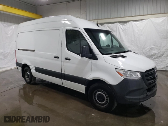 2021 Mercedes-Benz Sprinter Cargo with VIN W1Y4EBHY2MT057616, listed as a Copart auction lot 64847084 with 88,142 mi miles and Clean Title. Bid and sale history available at carsss.com. Image 4.