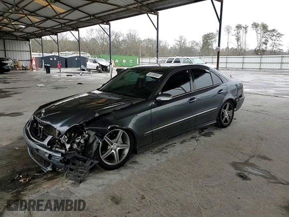 2006 Mercedes-Benz E 500 z VIN WDBUF70J96A963935, wystawiony jako Copart lot #45108905 z przebiegiem 204 278 mil mil oraz Szkoda całkowita • Salvage title. Historia ofert i sprzedaży dostępna na DreamBid. Obrazek 11.