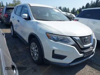 2018 Nissan Rogue SV with VIN KNMAT2MT1JP592478, listed as a IAAI auction lot 42023291 with 27,406 mi miles. Bid and sale history available at carsss.com. Image 1.