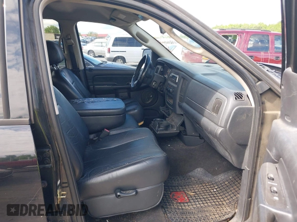 2005 Dodge 1500 SLT with VIN 1D7HA18D95J622472, listed as a IAAI auction lot 42201262 with 212,534 mi miles. Bid and sale history available at carsss.com. Image 5.