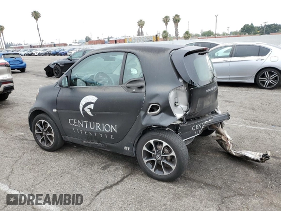 2016 Smart fortwo Passion with VIN WMEFJ5DA1GK062837, listed as a Copart auction lot 59629665 with 58,836 mi miles and Salvage title. Bid and sale history available at DreamBid. Image 2.
