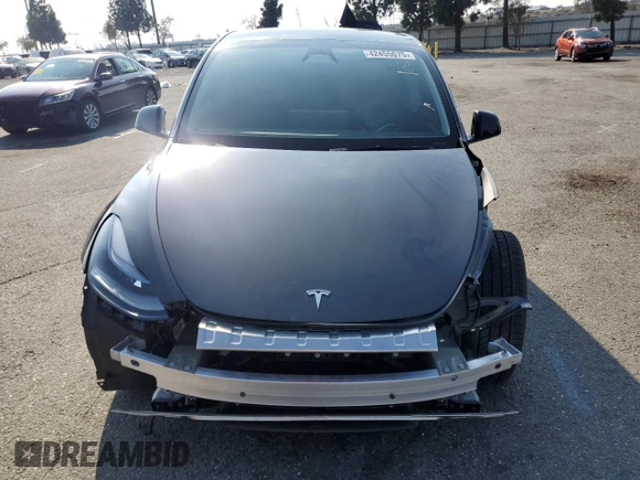 2024 Tesla Model Y Long Range with VIN 7SAYGAEE0RF018427, listed as a Copart auction lot 42455075 with 13,347 mi miles and Salvage Title. Bid and sale history available at DreamBid. Image 5.