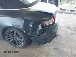 2010 Audi A5 Premium Plus z VIN WAULFAFH7AN024487, wystawiony jako IAAI lot #41574470 z przebiegiem 116 074 mil mil oraz . Historia ofert i sprzedaży dostępna na DreamBid. Obrazek 6.