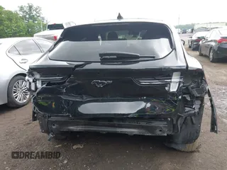 2021 Ford Mustang Mach-E Premium с VIN 3FMTK3SU7MMA58565, выставлен на аукционе IAAI как лот 42236883 с пробегом 81 463 миль миль и . История ставок и продаж доступна на DreamBid. Изображение 16.