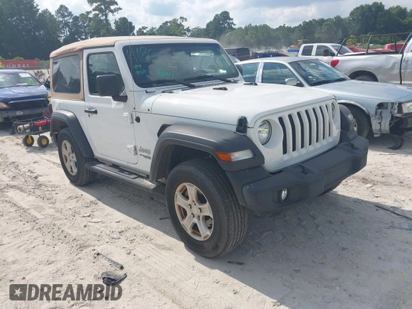 2021 Jeep Wrangler Willys with VIN 1C4GJXAGXMW544332, listed as a IAAI auction lot 42716885 with 47,000 mi miles and . Bid and sale history available at DreamBid. Image 1.