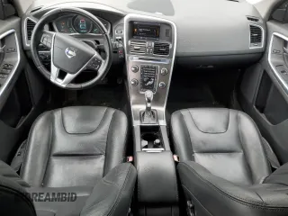 2015 Volvo XC60 T5 Drive-E Platinum с VIN YV440MDD1F2565146, выставлен на аукционе Copart как лот 48295395 с пробегом 129 232 миль миль и Чистый • Clean title. История ставок и продаж доступна на DreamBid. Изображение 8.
