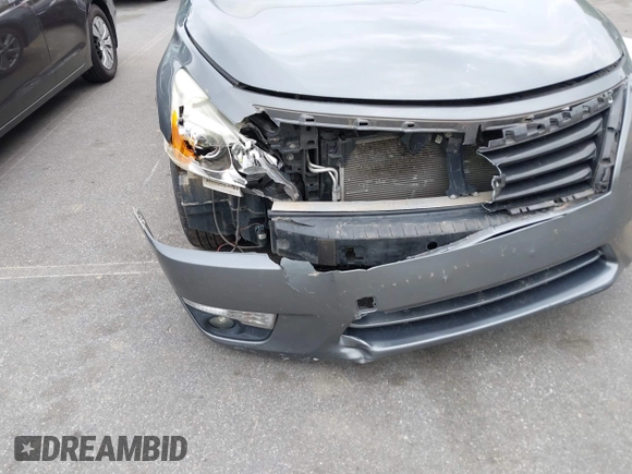 2014 Nissan Altima SV with VIN 1N4AL3AP3EN247800, listed as a IAAI auction lot 42040413 with 179,781 mi miles and . Bid and sale history available at DreamBid. Image 6.