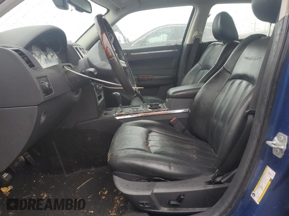 2009 Chrysler 300 with VIN 2C3KA63T29H581920, listed as a Copart auction lot 81120204 with 100,627 mi miles and Salvage Title. Bid and sale history available at carsss.com. Image 7.