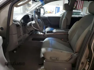 2007 Nissan Titan SE z VIN 1N6BA07B07N221489, wystawiony jako Copart lot #83408574 z przebiegiem 92 831 mil mil oraz Szkoda całkowita • Salvage title. Historia ofert i sprzedaży dostępna na DreamBid. Obrazek 7.