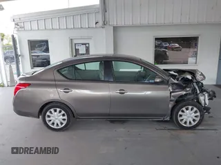 2012 Nissan Versa SV with VIN 3N1CN7AP2CL806435, listed as a IAAI auction lot 40366243 with 72,293 mi miles. Bid and sale history available at carsss.com. Image 14.