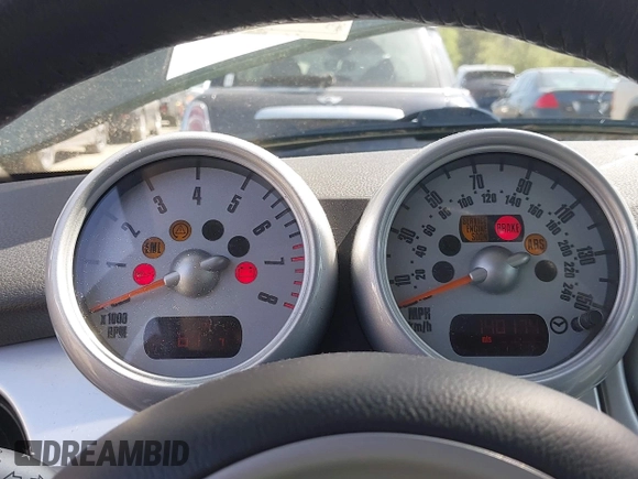 2006 MINI Hardtop S with VIN WMWRE33546TL20251, listed as a IAAI auction lot 42104246 with 140,174 mi miles and . Bid and sale history available at DreamBid. Image 7.