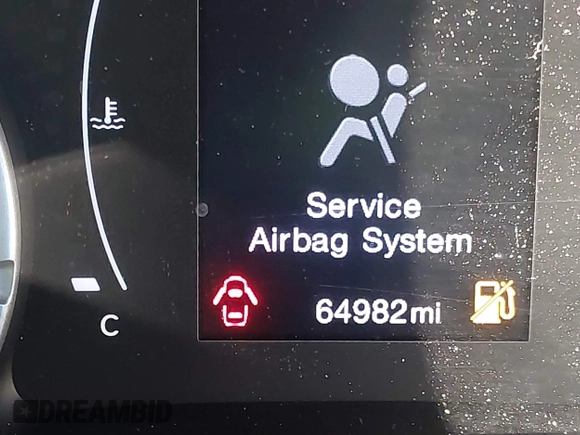 2020 Jeep Renegade Latitude with VIN ZACNJABB8LPL25157, listed as a IAAI auction lot 41065402 with 64,982 mi miles. Bid and sale history available at carsss.com. Image 15.