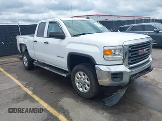 2015 GMC Sierra 2500HD with VIN 1GT22XEGXFZ517053, listed as a IAAI auction lot 42364279 with 279,103 mi miles and . Bid and sale history available at DreamBid. Image 1.