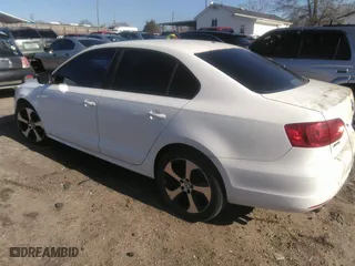 2012 Volkswagen Jetta Sedan S with VIN 3VW2K7AJXCM472904, listed as a IAAI auction lot 41774203 with 198,555 mi miles. Bid and sale history available at carsss.com. Image 3.