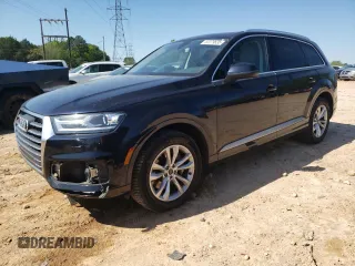 2017 Audi Q7 Premium Plus with VIN WA1LAAF75HD016052, listed as a Copart auction lot 52279635 with 136,083 mi miles and Salvage Title. Bid and sale history available at carsss.com. Image 1.