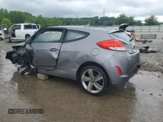 2012 Hyundai Veloster w/Black Int z VIN KMHTC6AD3CU072814, wystawiony jako Copart lot #59109135 z przebiegiem Nie podano mil oraz Nie do naprawy • Non repairable. Historia ofert i sprzedaży dostępna na DreamBid. Obrazek 2.