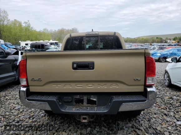 2016 Toyota Tacoma SR with VIN 3TMCZ5AN2GM021949, listed as a Copart auction lot 53678795 with 457,947 mi miles and Salvage Title. Bid and sale history available at carsss.com. Image 6.