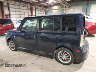 2005 Scion xB z VIN JTLKT324350199977, wystawiony jako Copart lot #54623675 z przebiegiem 50 747 mil mil oraz Szkody całkowita. Historia ofert i sprzedaży dostępna na DreamBid. Obrazek 2.