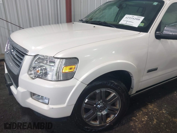 2008 Ford Explorer Limited z VIN 1FMEU75E78UA51034, wystawiony jako IAAI lot #41934208 z przebiegiem 115 205 mil mil oraz . Historia ofert i sprzedaży dostępna na DreamBid. Obrazek 20.