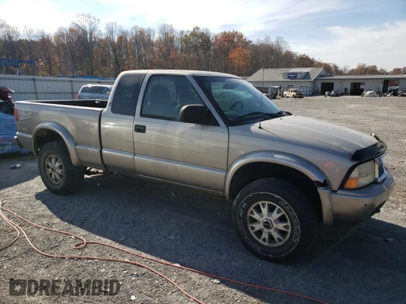 2002 GMC Sonoma SLS with VIN 1GTCT19W128177288, listed as a Copart auction lot 78593734 with 195,980 mi miles and Clean Title. Bid and sale history available at carsss.com. Image 4.