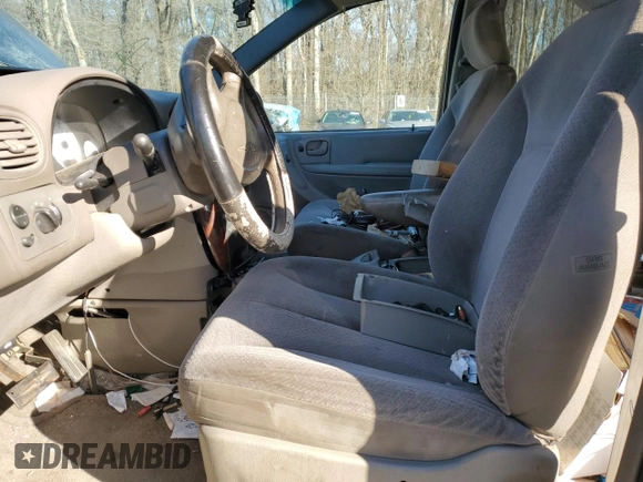 2002 Chrysler Town & Country EX with VIN 2C8GP74L22R503107, listed as a Copart auction lot 88330165 with 285,216 mi miles and Salvage Title. Bid and sale history available at carsss.com. Image 7.