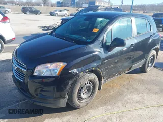 2015 Chevrolet Trax LS with VIN KL7CJKSBXFB068806, listed as a IAAI auction lot 41680339 with 129,882 mi miles. Bid and sale history available at carsss.com. Image 20.