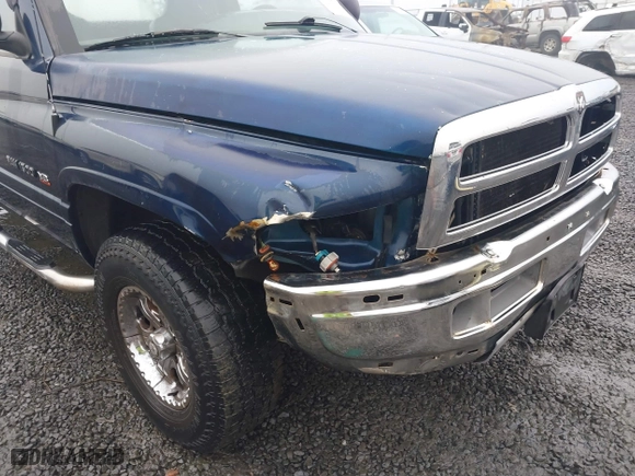 2001 Dodge Ram 1500 with VIN 3B7HC13Z11M296543, listed as a IAAI auction lot 41302280 with 224,528 mi miles. Bid and sale history available at carsss.com. Image 6.