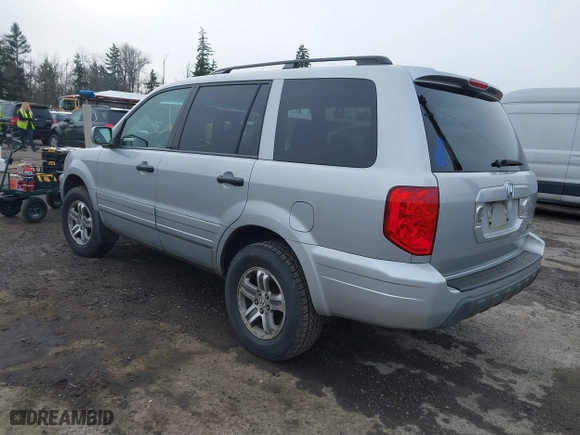 2003 Honda Pilot EX with VIN 2HKYF18613H510512, listed as a IAAI auction lot 41766690 with 234,023 mi miles. Bid and sale history available at carsss.com. Image 3.