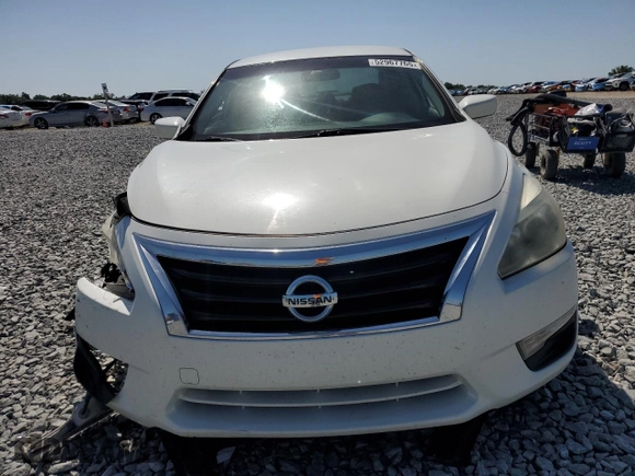 2014 Nissan Altima S with VIN 1N4AL3APXEN345576, listed as a Copart auction lot 52967765 with 171,901 mi miles and Salvage Title. Bid and sale history available at DreamBid. Image 5.
