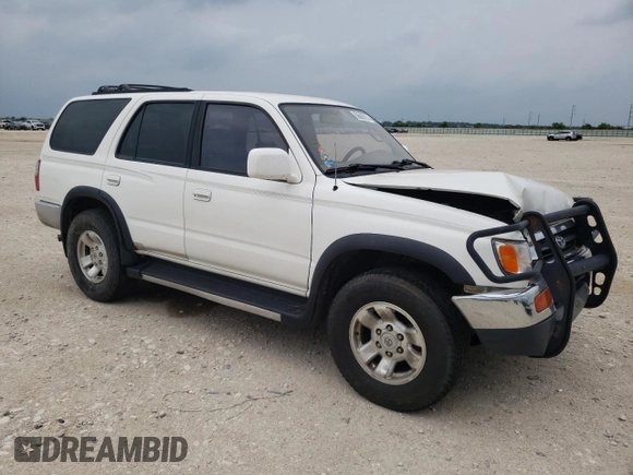 1998 Toyota 4Runner SR5 with VIN JT3GN86R0W0085505, listed as a Copart auction lot 55665925 with 187,672 mi miles and Clean title. Bid and sale history available at DreamBid. Image 4.