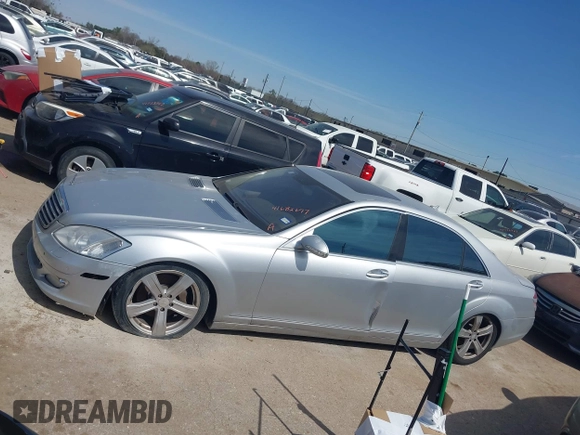 2008 Mercedes-Benz S 550 with VIN WDDNG71XX8A237550, listed as a IAAI auction lot 41682697 with 125,301 mi miles and . Bid and sale history available at DreamBid. Image 15.