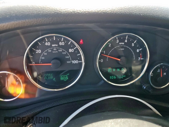 2017 Jeep Wrangler Unlimited Sahara with VIN 1C4BJWEGXHL726148, listed as a Copart auction lot 60144605 with 106,702 mi miles and Salvage title. Bid and sale history available at DreamBid. Image 9.