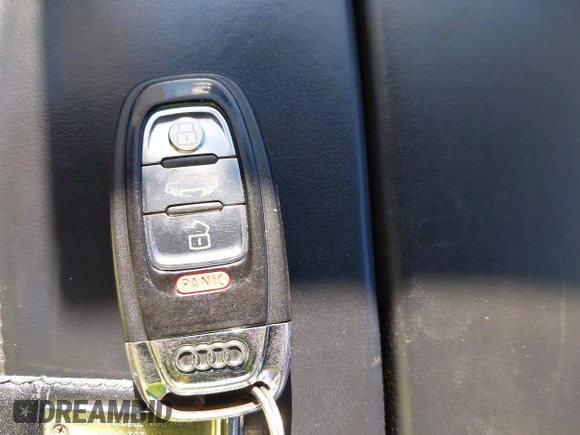 2017 Audi A8 L Sport with VIN WAU43AFDXHN003685, listed as a IAAI auction lot 41264314 with 114,828 mi miles. Bid and sale history available at carsss.com. Image 11.