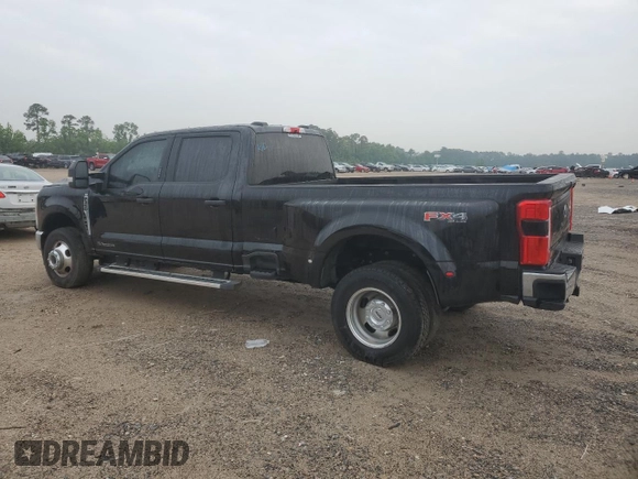 2024 Ford F-350 XL with VIN 1FT8W3DT4RED83562, listed as a Copart auction lot 54500415 with 32,691 mi miles and Salvage Title. Bid and sale history available at DreamBid. Image 2.