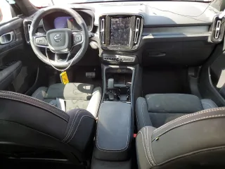 2022 Volvo C40 Recharge Pure Electric Ultimate with VIN YV4ED3GB5N2005173, listed as a Copart auction lot 55083914 with 10,128 mi miles. Bid and sale history available at carsss.com. Image 8.