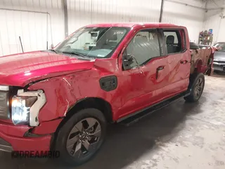 2022 Ford F-150 Lightning Pro с VIN 1FT6W1EV2NWG01661, выставлен на аукционе IAAI как лот 41785750 с пробегом 21 156 миль миль и . История ставок и продаж доступна на DreamBid. Изображение 6.
