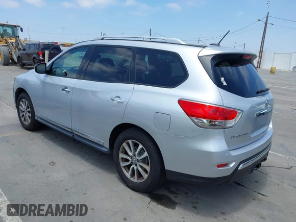 2013 Nissan Pathfinder Platinum with VIN 5N1AR2MM9DC614001, listed as a IAAI auction lot 42718655 with 153,241 mi miles and . Bid and sale history available at DreamBid. Image 3.