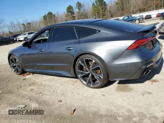 2022 Audi RS 7 z VIN WUAPCBF22NN912345, wystawiony jako Copart lot #41202044 z przebiegiem 5076 mil mil oraz Szkody całkowita. Historia ofert i sprzedaży dostępna na DreamBid. Obrazek 2.