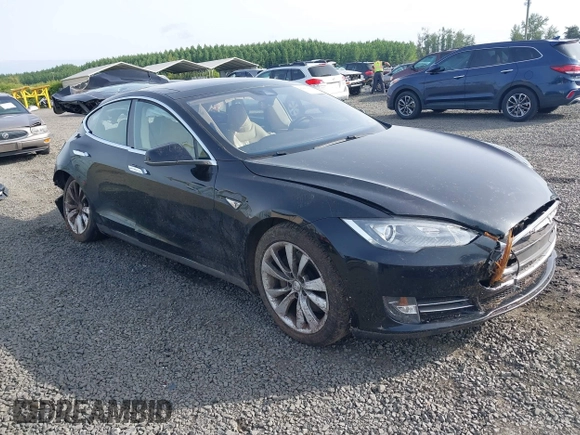 2014 Tesla Model S 60 with VIN 5YJSA1H12EFP53787, listed as a IAAI auction lot 42279493 with 168,859 mi miles and . Bid and sale history available at DreamBid. Image 1.