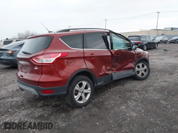 2016 Ford Escape SE with VIN 1FMCU9GX8GUB28820, listed as a IAAI auction lot 40874359 with 134,459 mi miles. Bid and sale history available at carsss.com. Image 4.