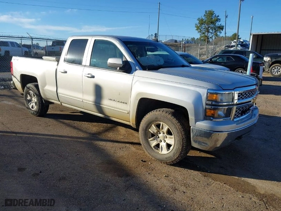 2015 Chevrolet Silverado 1500 LT with VIN 1GCVKREH8FZ304121, listed as a IAAI auction lot 41590466 with 165,448 mi miles. Bid and sale history available at carsss.com. Image 1.