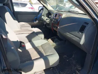 2005 Dodge Dakota SLT with VIN 1D7HE48K85S218934, listed as a IAAI auction lot 41514011 with 122,063 mi miles. Bid and sale history available at carsss.com. Image 5.