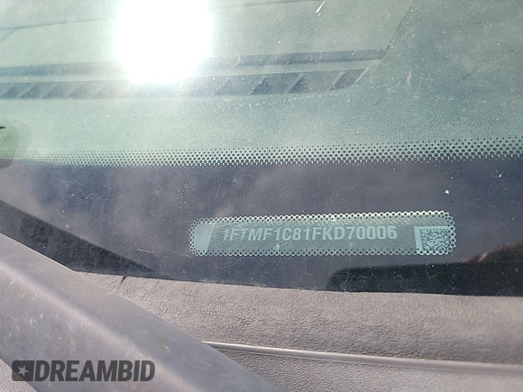 2015 Ford F-150 XL с VIN 1FTMF1C81FKD70006, выставлен на аукционе IAAI как лот 42796219 с пробегом 187 292 миль миль и . История ставок и продаж доступна на DreamBid. Изображение 1.