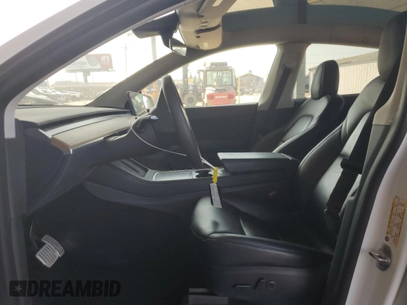 2022 Tesla Model Y Performance with VIN 7SAYGDEF8NF381644, listed as a Copart auction lot 44554585 with 71,413 mi miles and Salvage Title. Bid and sale history available at DreamBid. Image 7.